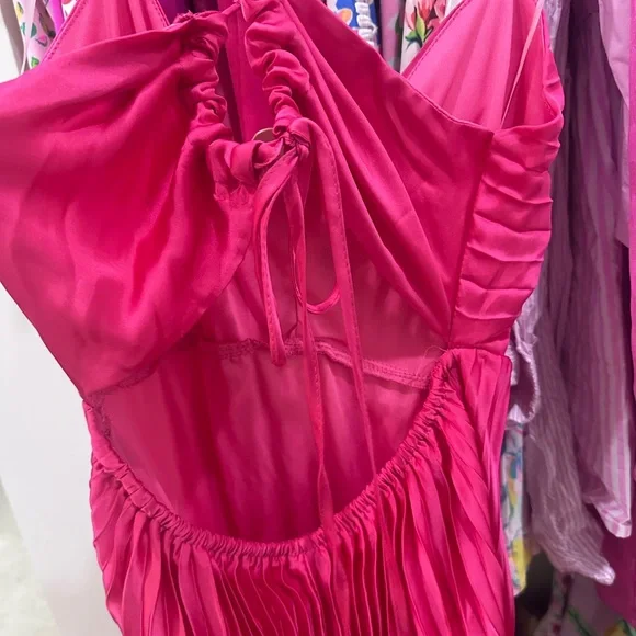 Versona Pink Maxi Dress - Picture 3 of 5